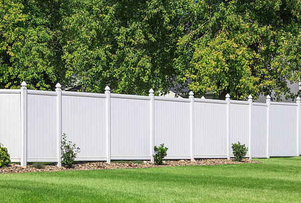 privacy fence with dog eared posts made for a client in Greenwich, CT